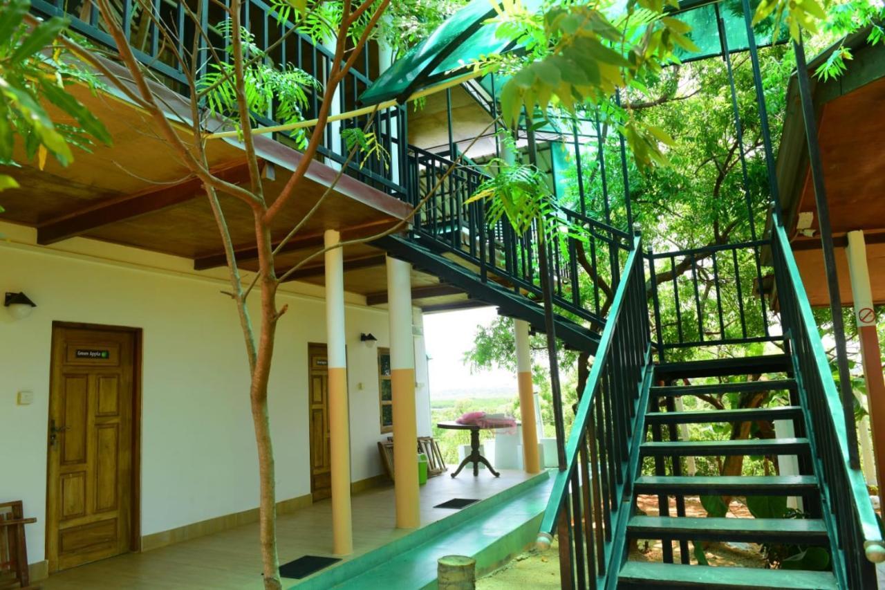 Sunntop Cabana Trincomalee Bagian luar foto