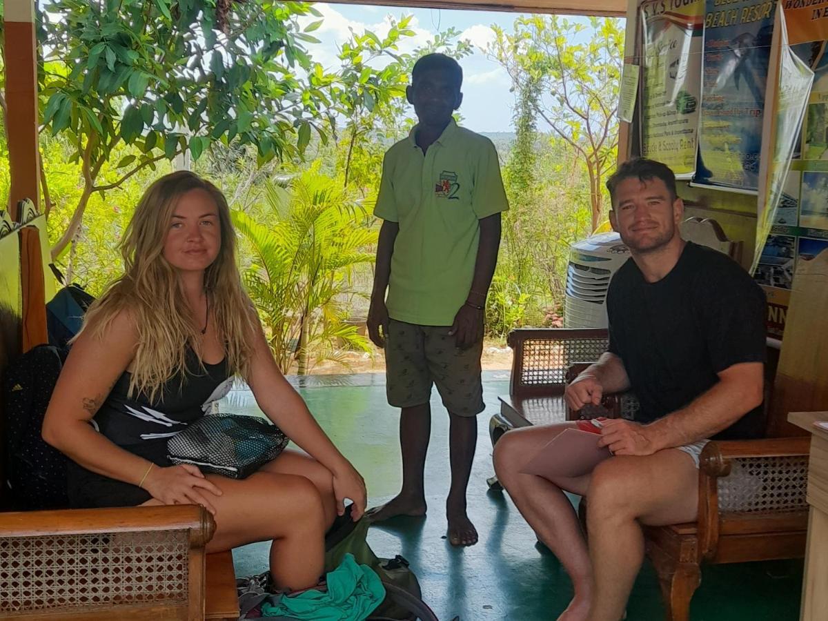 Sunntop Cabana Trincomalee Bagian luar foto