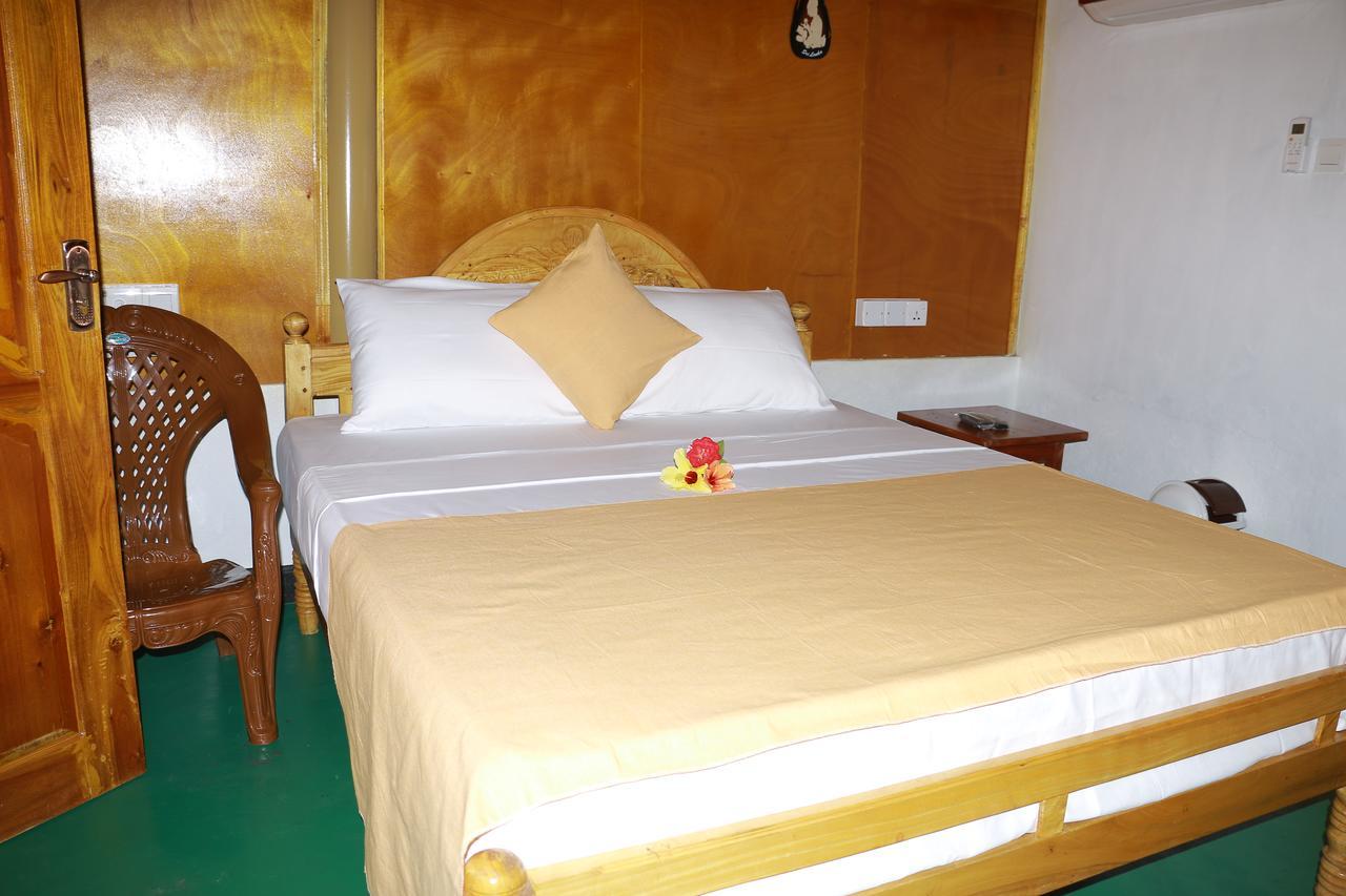 Sunntop Cabana Trincomalee Bagian luar foto